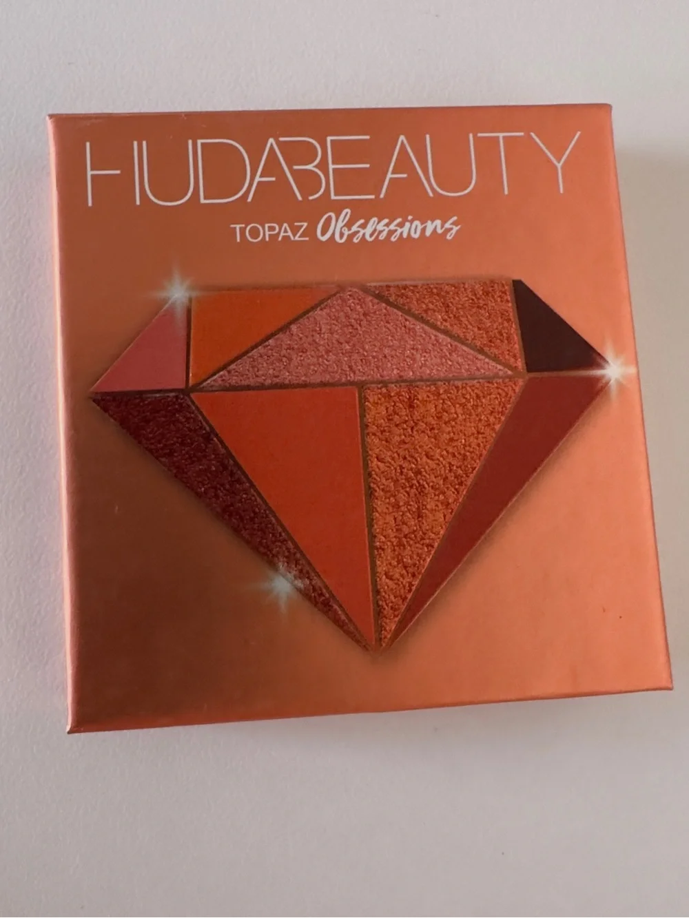 Huda Beauty Topaz Obsessions Eyeshadow Palette